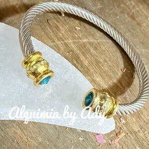 Alquimia Silver and Gold Twisted Bracelet with blue